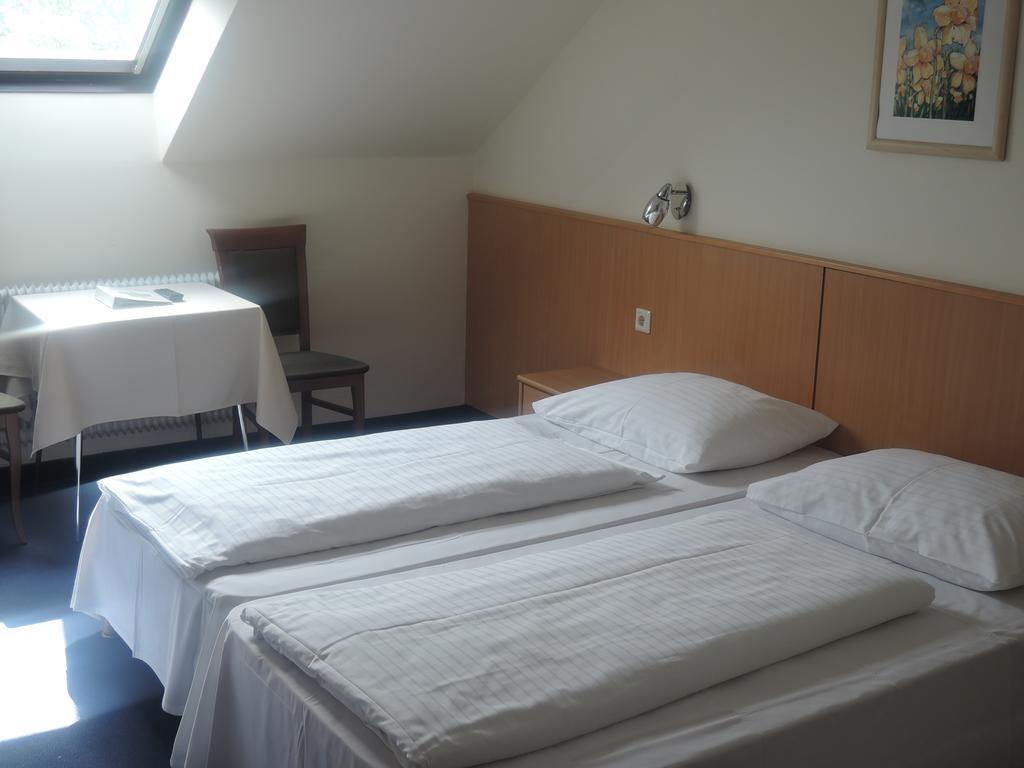 Hotel Restaurant Marienhof Unterkirchbach Eksteriør bilde